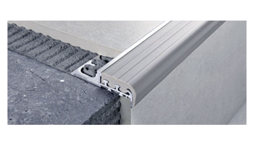Szögletes beépíthető alumínium lépcső profil