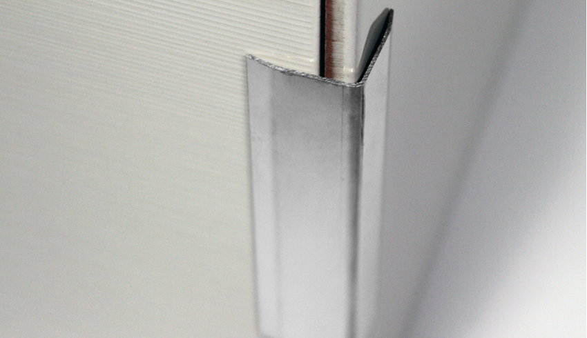 Sarokélvédő rozsdamentes acél profil